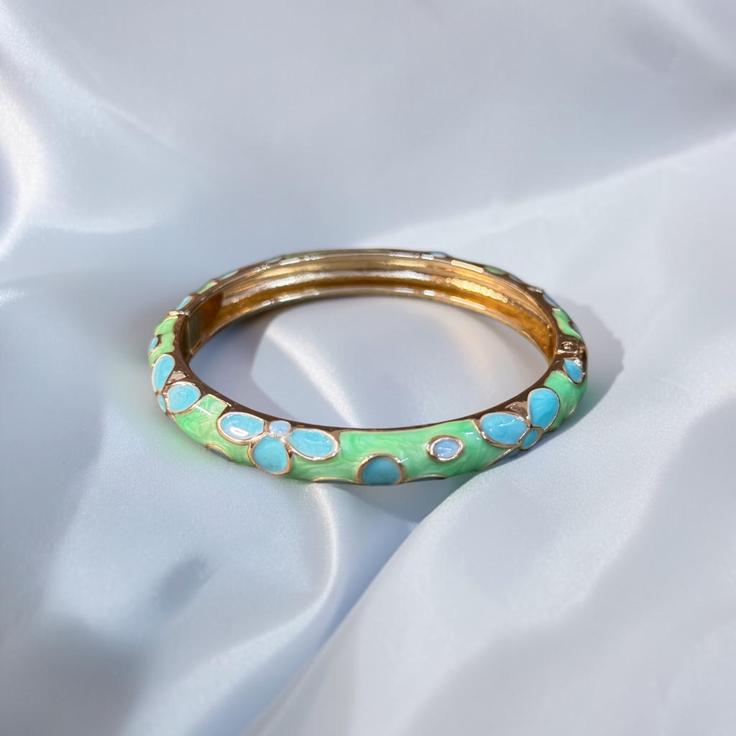 SB1043 bracelet