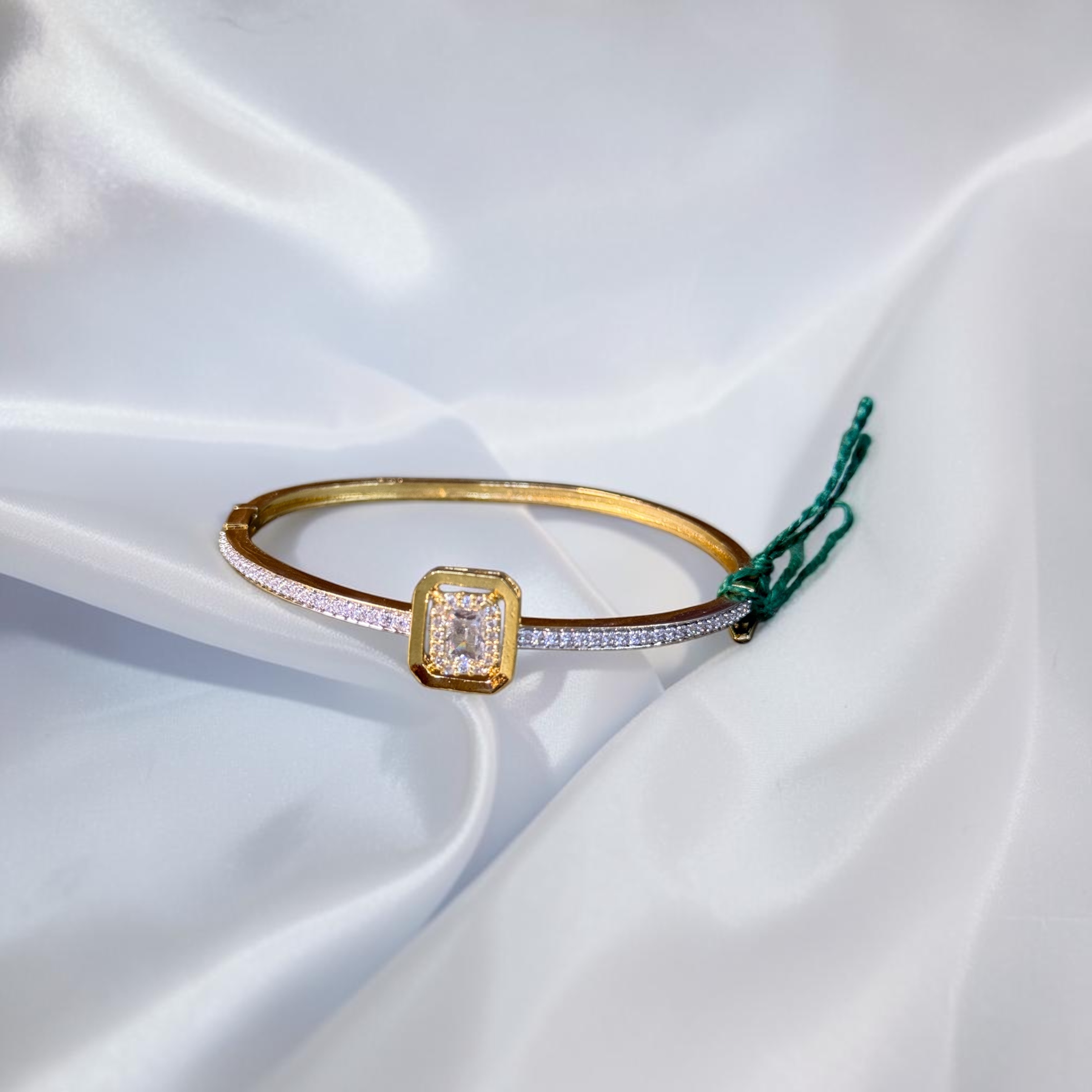SB1044 bracelet