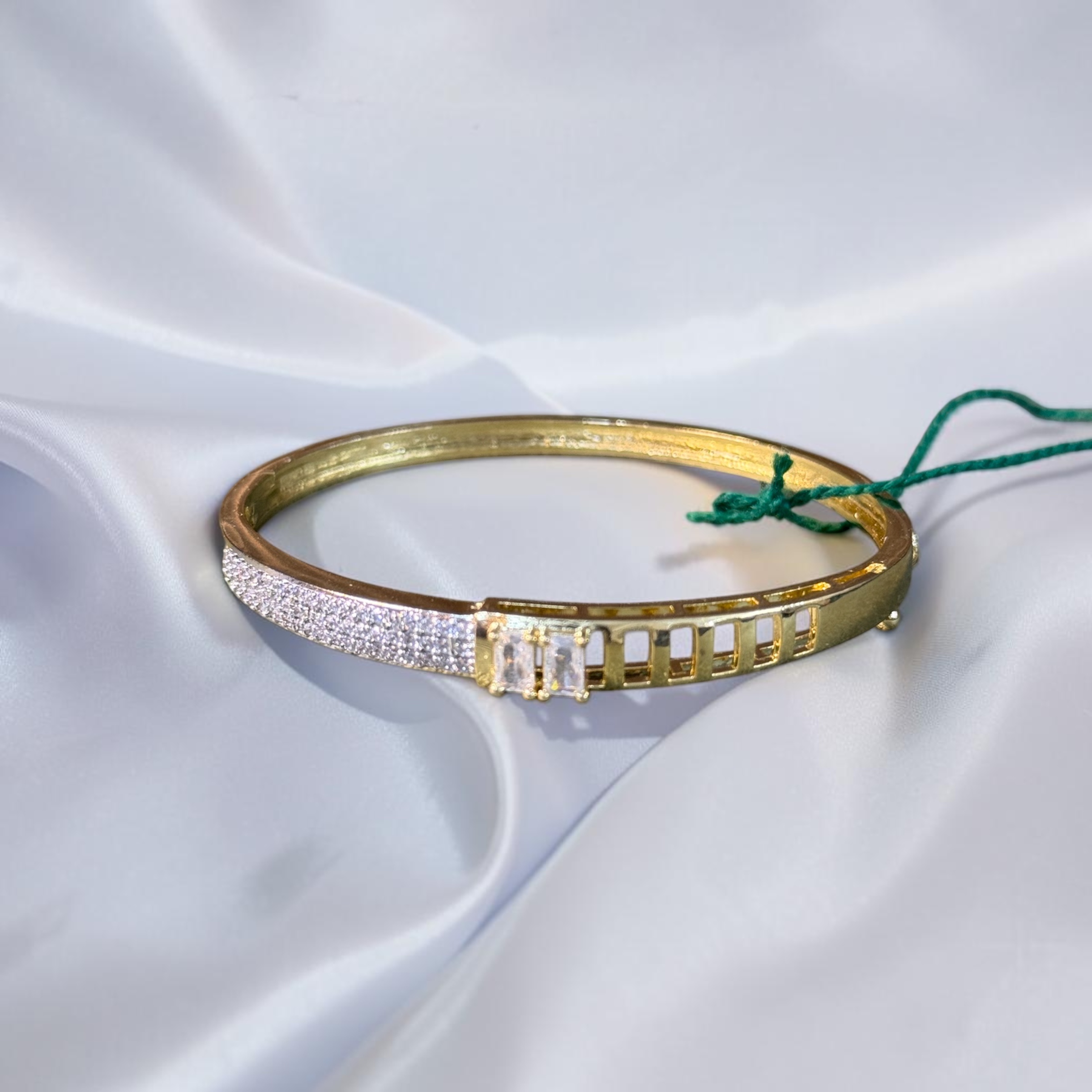 SB1045 bracelet
