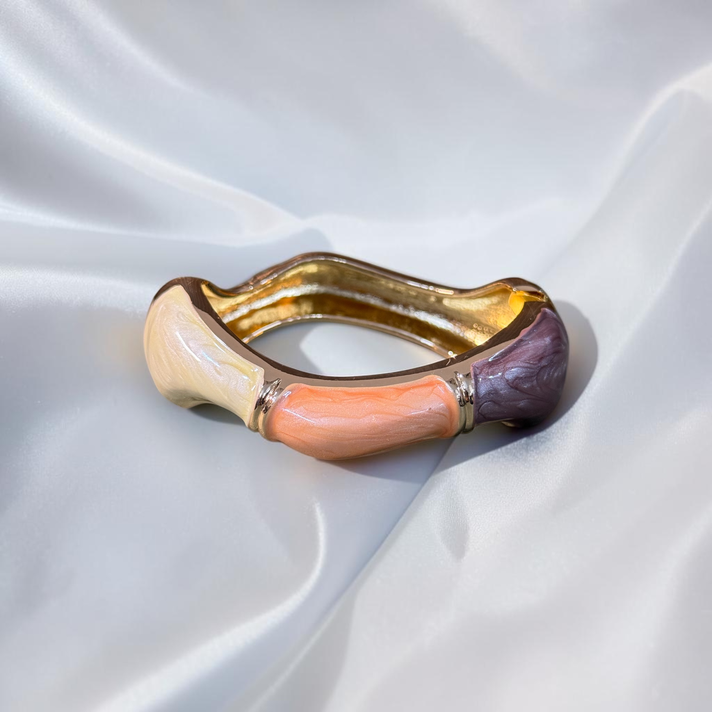 SB1048 bracelet