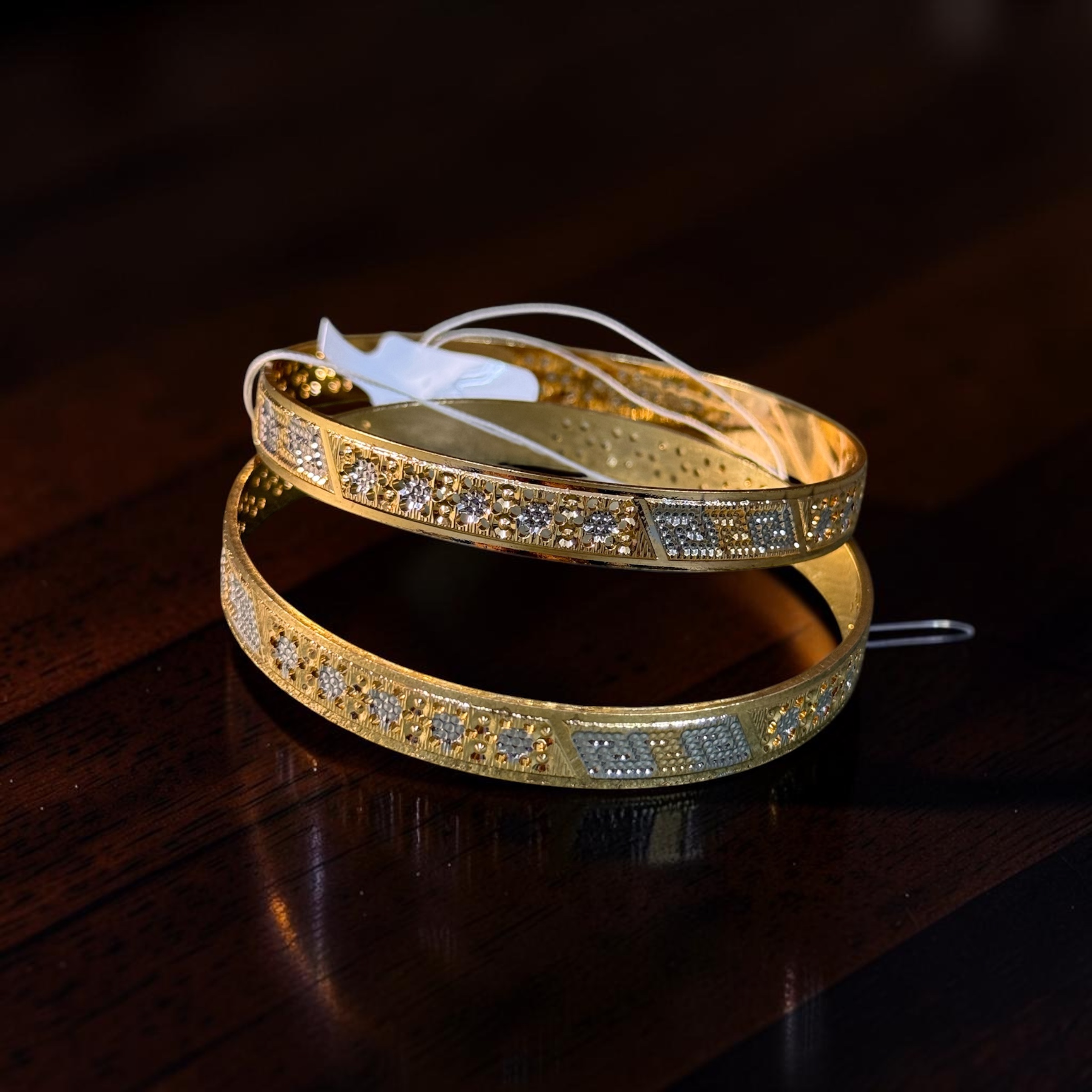 Crystal lattice bangles BG1009